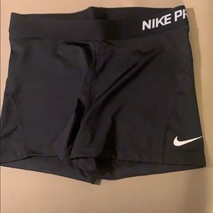 Nike pro large
